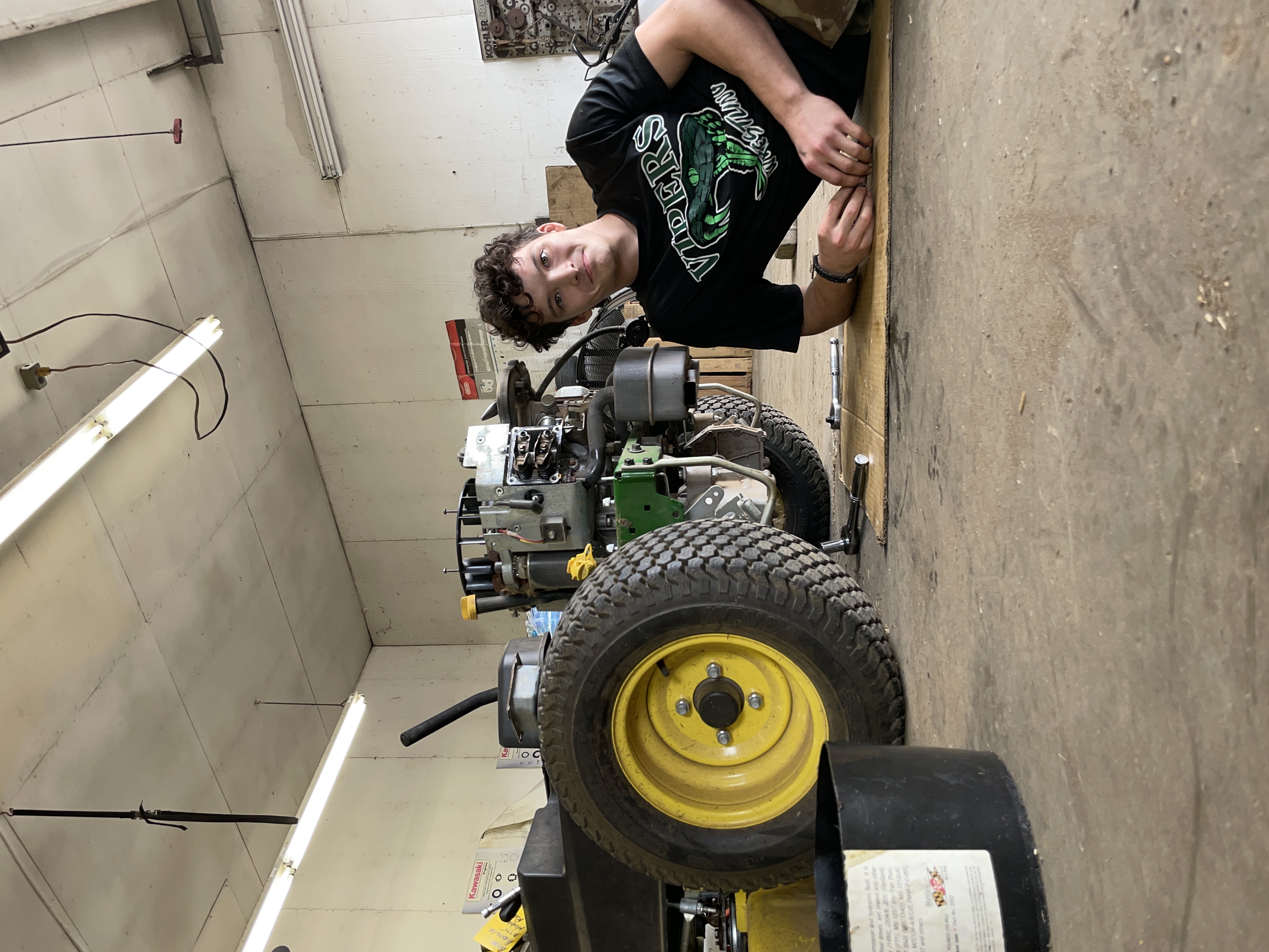 Apprentice Mechanic image